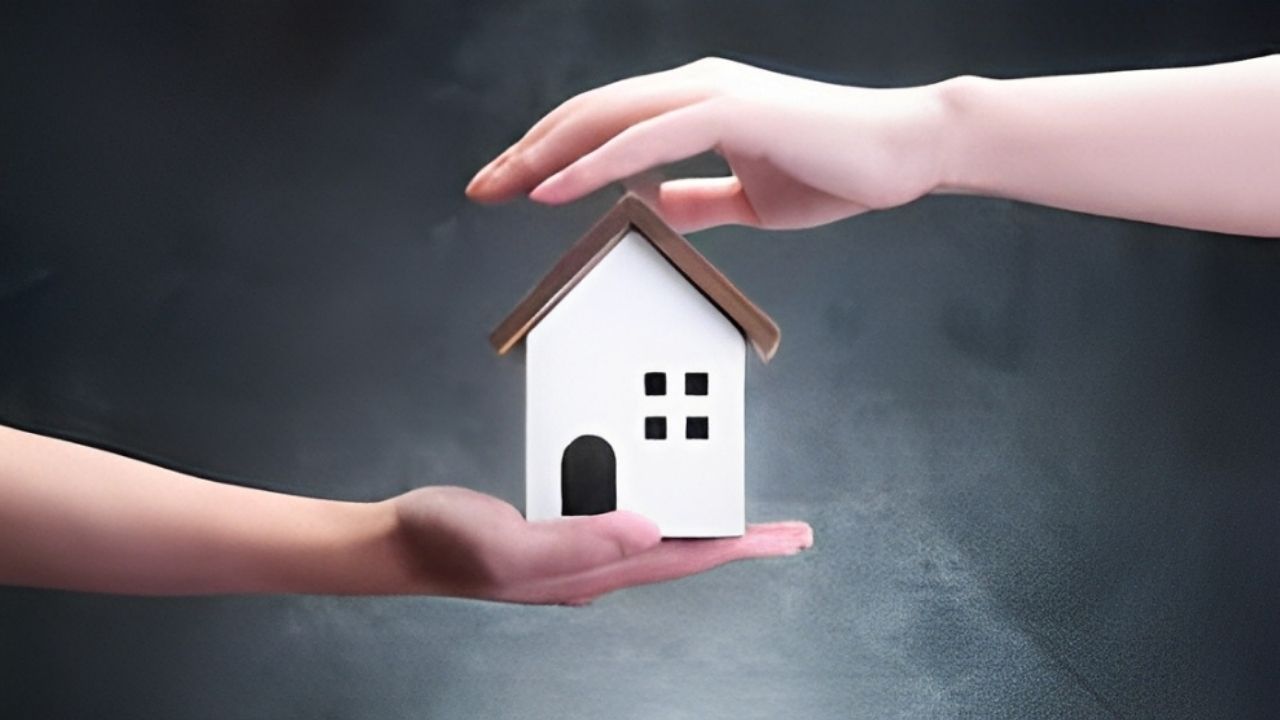 Wholesaling real estate